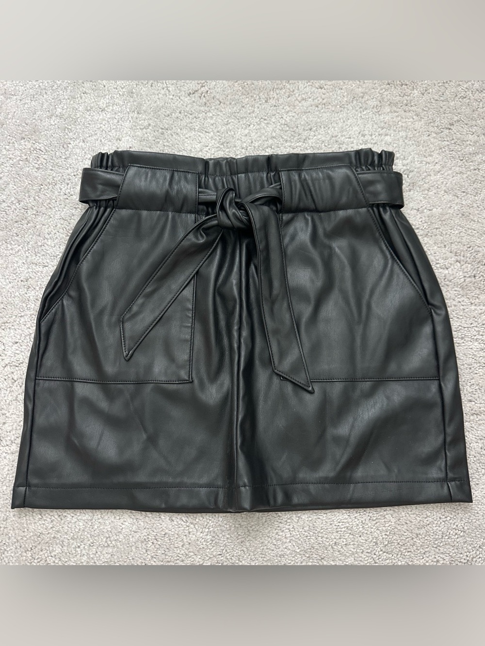 Faux Leather Waist Mini Skirt in Black